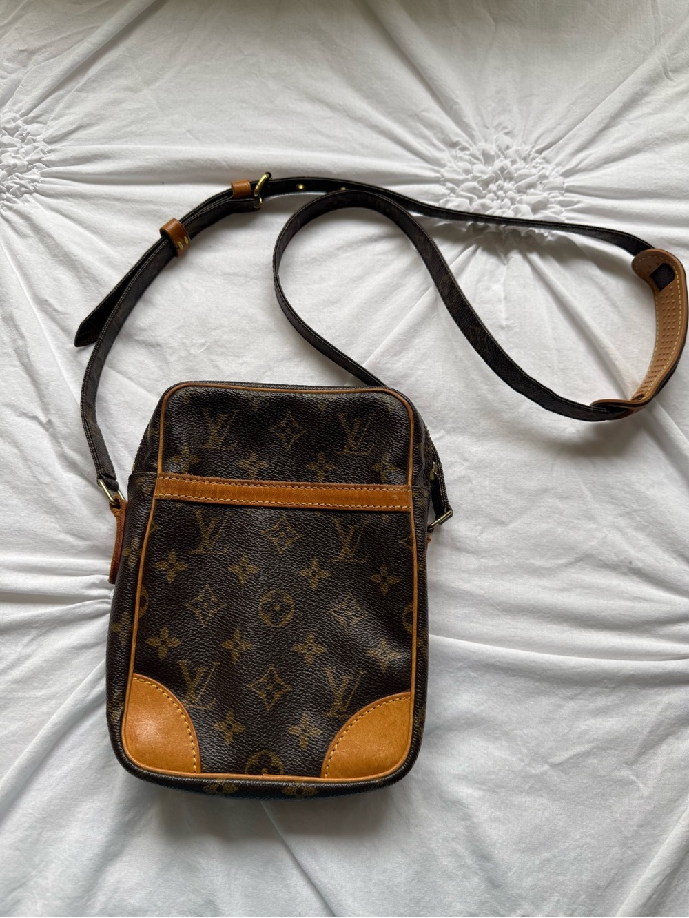 Louis Vuitton Monogram Canvas Messenger Bag in Brown and Tan